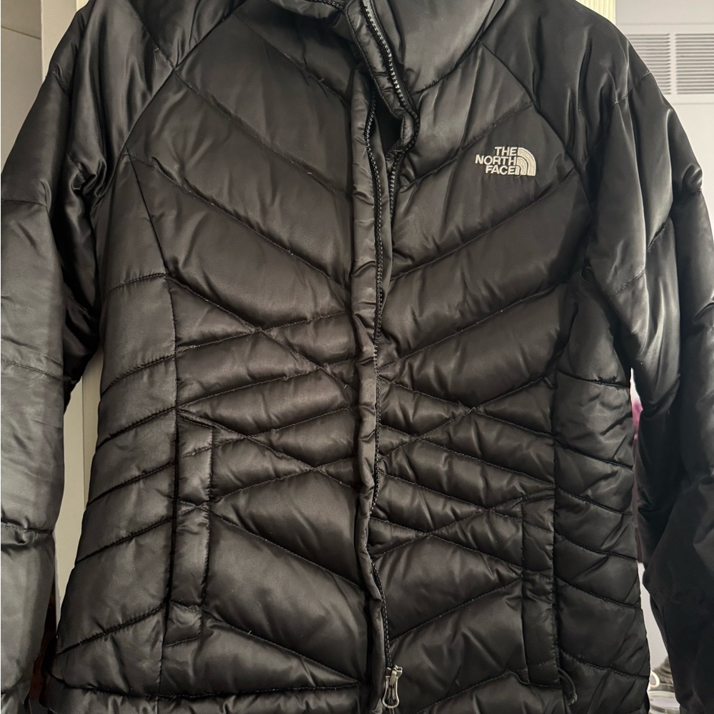 The North Face Women's Black Puffer Jacket